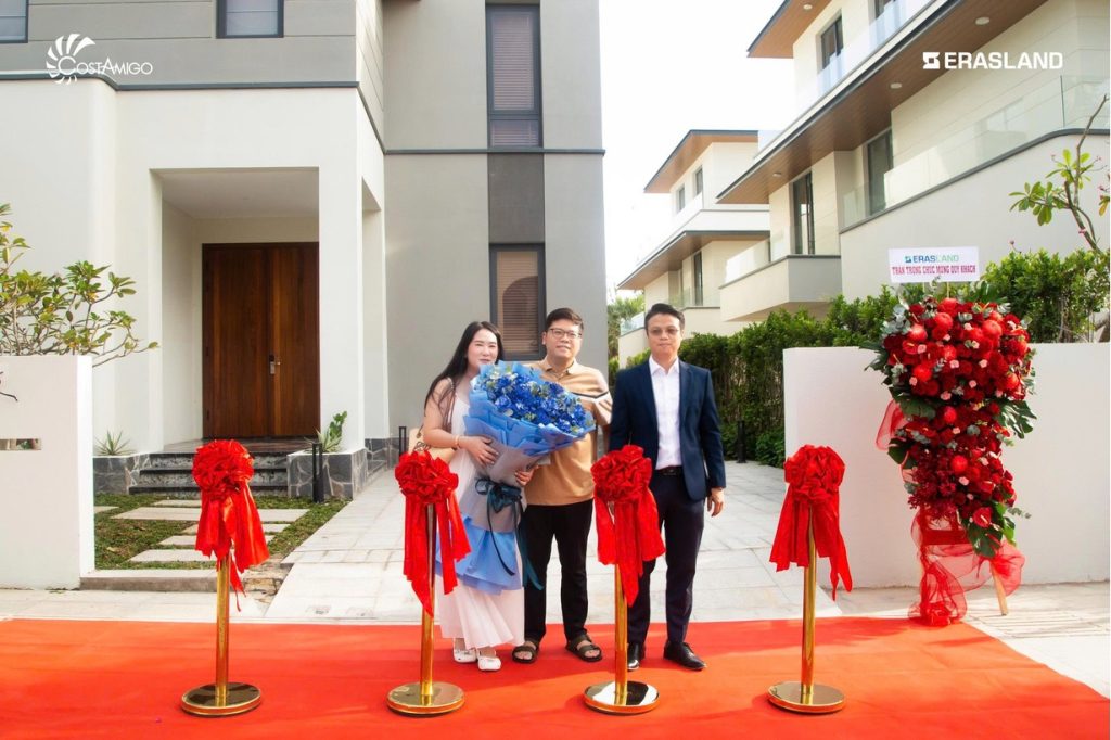 Costamigo bàn giao biệt thự, khẳng định cam kết với khách hàng